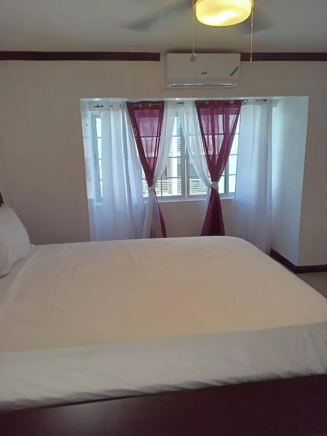 Brompton Penthouse Appartement Kingston 0*,  Jamaica